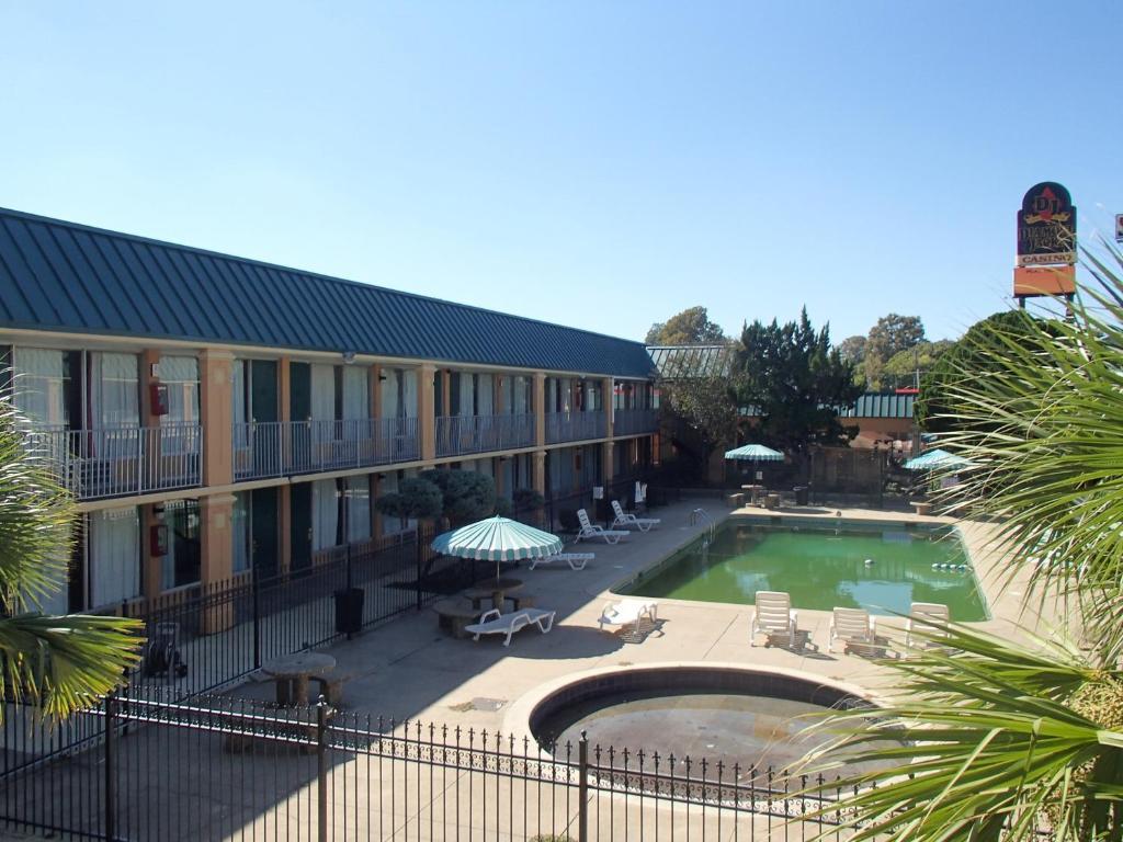 Bossier Inn And Suites Bossier City Exteriör bild
