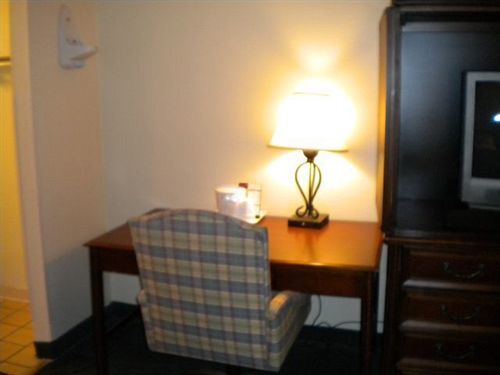 Bossier Inn And Suites Bossier City Exteriör bild